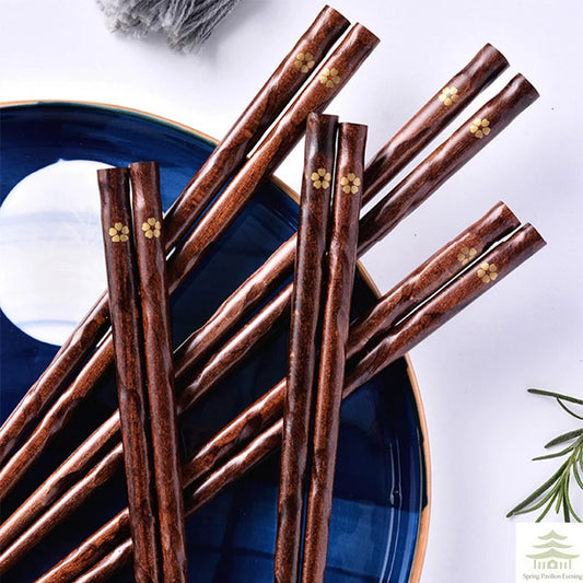 5 Pairs Japanese Sushi Chopsticks Natural Wooden Eco-Friendly Reusable Wood Korean Chinese Food Chop Sticks Set