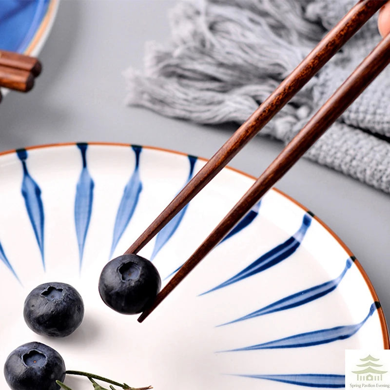 5 Pairs Japanese Sushi Chopsticks Natural Wooden Eco-Friendly Reusable Wood Korean Chinese Food Chop Sticks Set