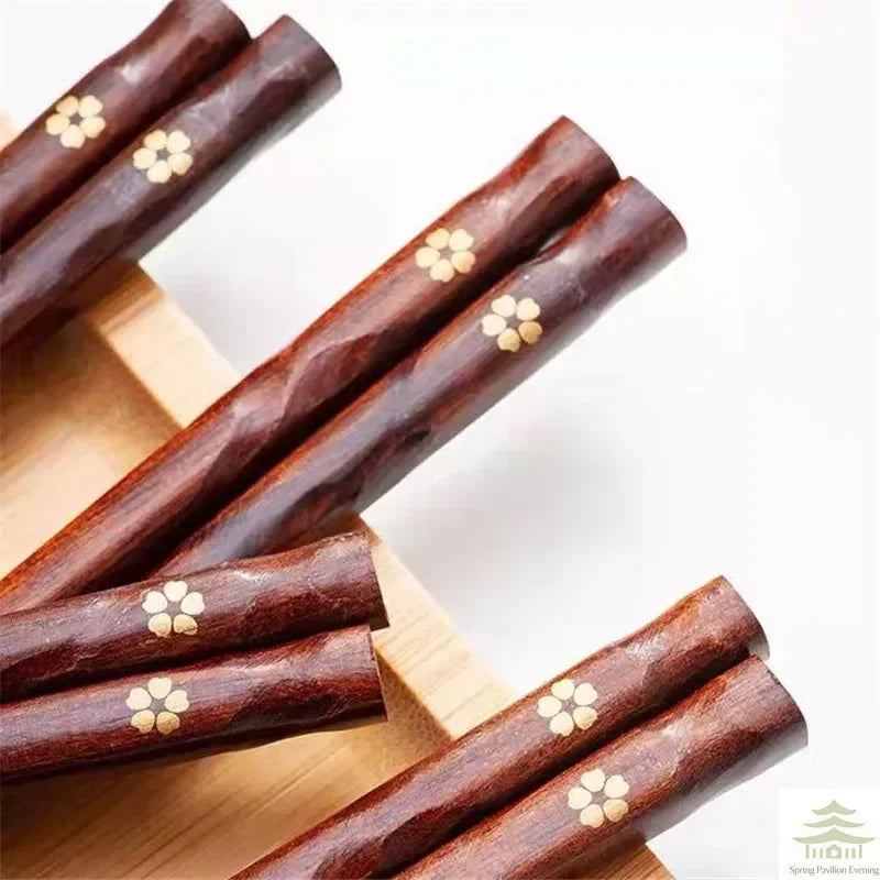 5 Pairs Japanese Sushi Chopsticks Natural Wooden Eco-Friendly Reusable Wood Korean Chinese Food Chop Sticks Set