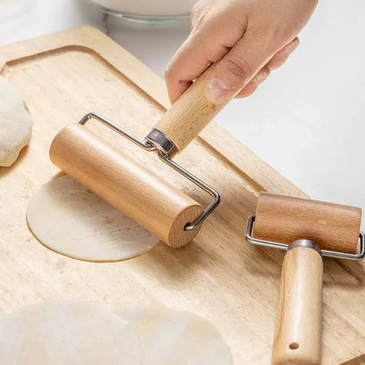 1PC Rolling pin; wooden baking; crushed nuts; pancakes; biscuits; kitchen utensils for baking cakes and pizza